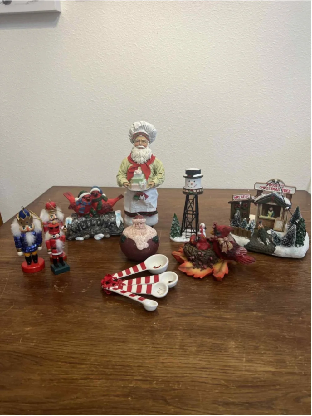 Holiday Décor Lot Chef Santa Figurine Nutcrackers Cardinals Frosty Christmas